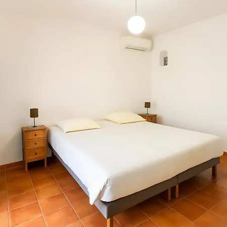 Ganesha Piscine Villa Port Grimaud