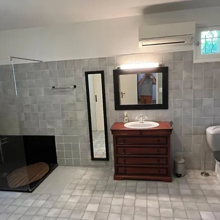 Ganesha Piscine Villa